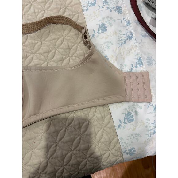 Vanity Fair Beautiful Benefits 76380 40 D Taupe Underwire Bra Check Pics - Picture 2 of 9